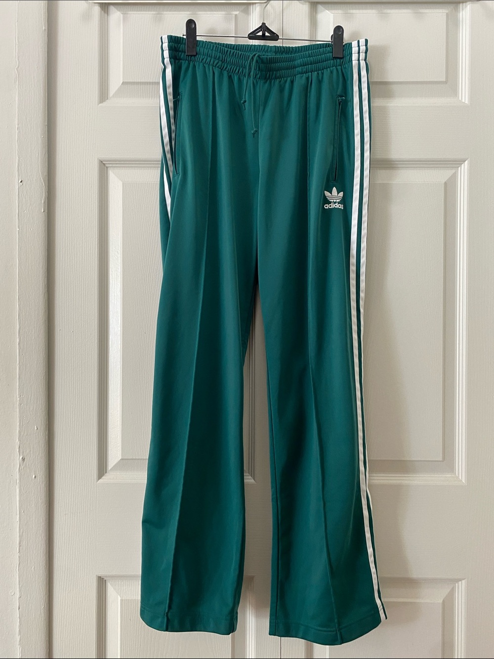 adidas Originals Women’s Firebird Loose Track Pants Green Size L